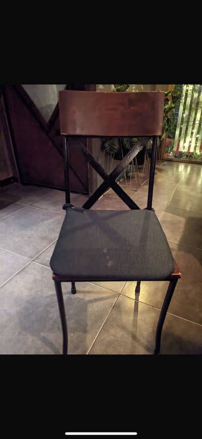 Restaurant style dining chairs