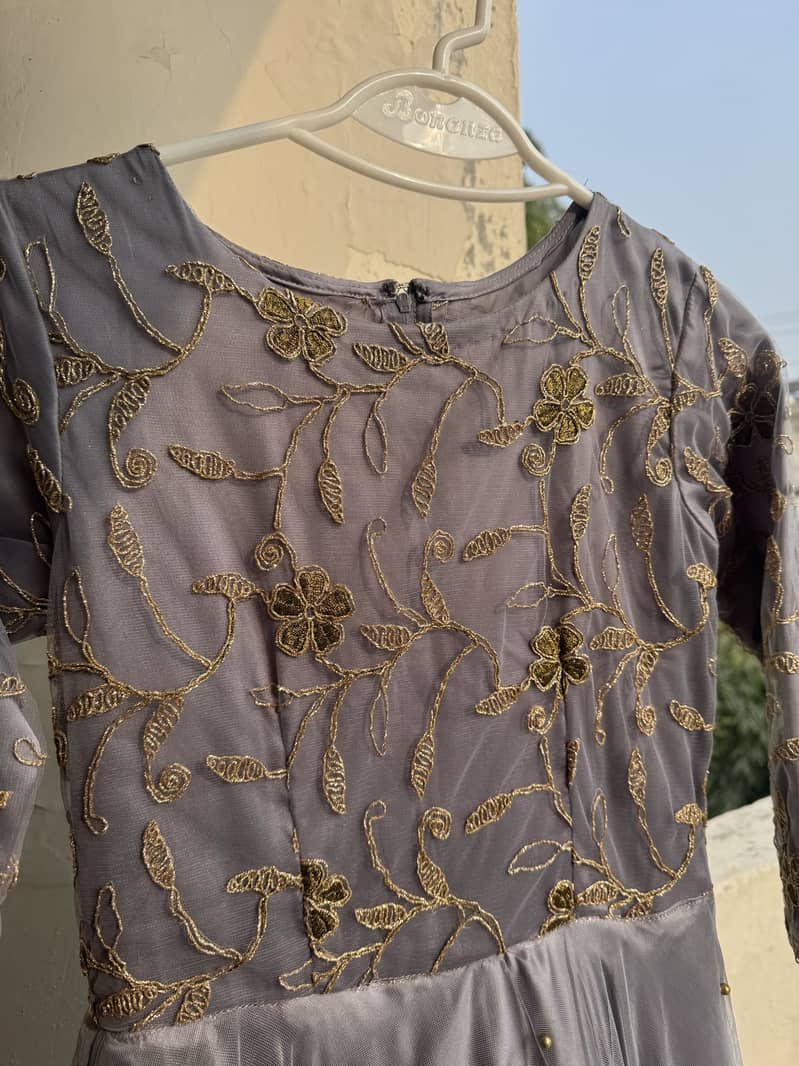 Embroidered Net maxi long | kaam wali maxi 1