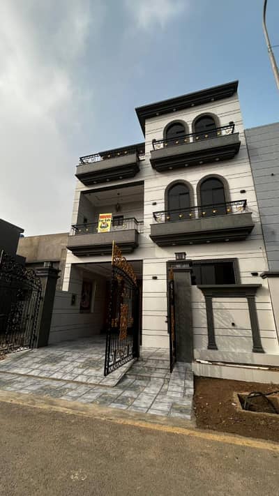 **5 Marla Luxury House For Sale In Park View City, Lahore. **