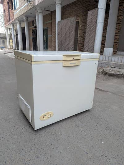 waves freezer single door total original all ok Call/0321/8888/564