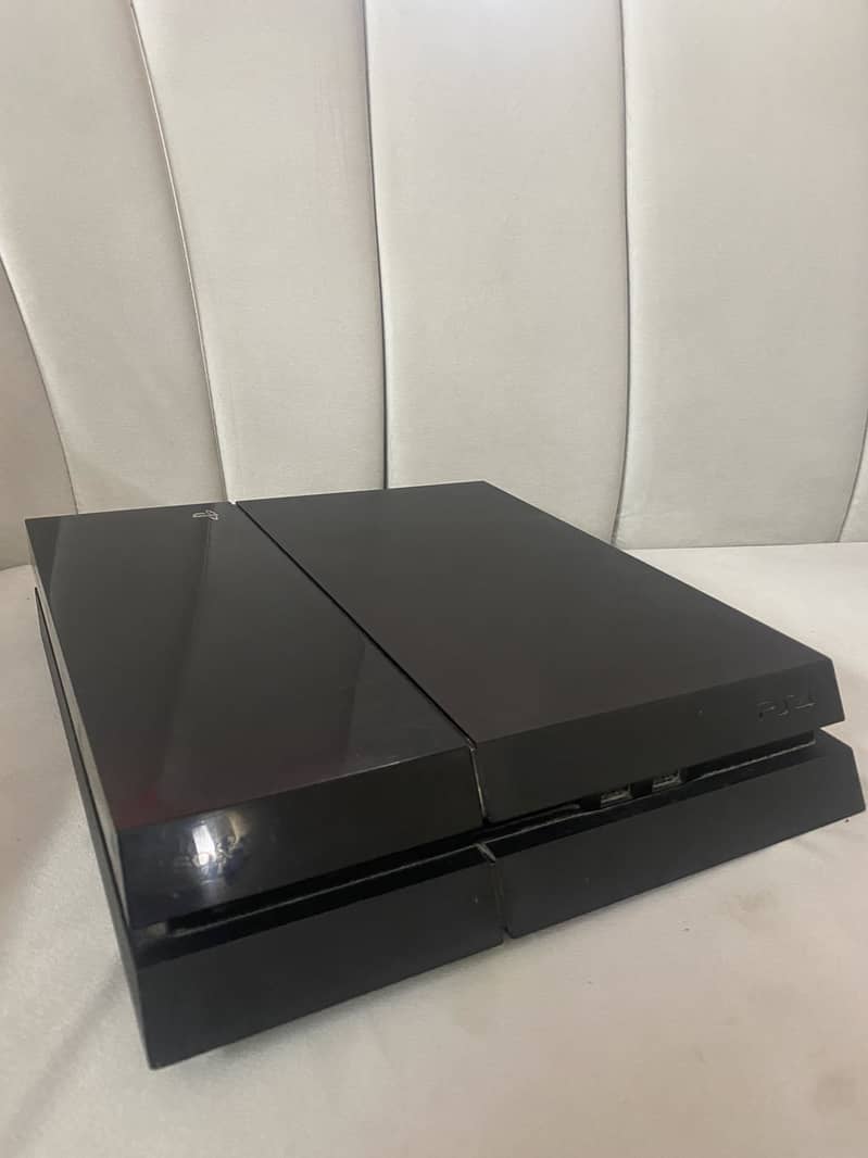 Ps4 mint condition 4
