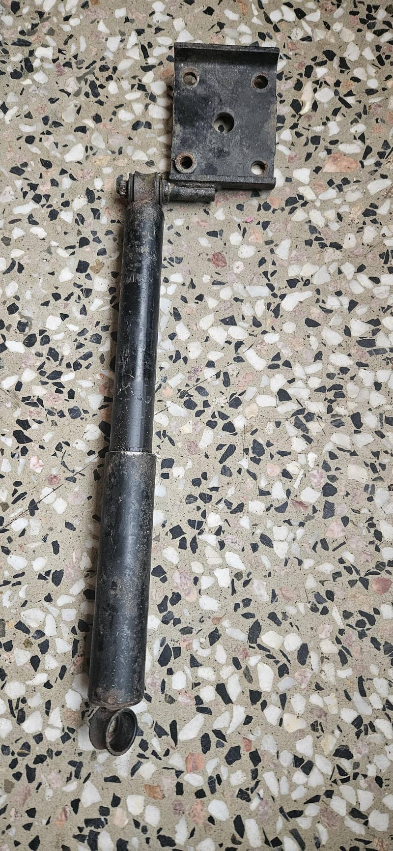 Suspension Parts,Shock 2