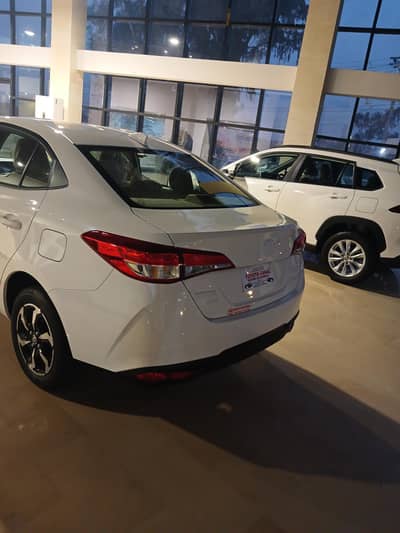 Toyota yaris 1.3  cvt SE Edition