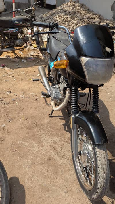 Superpower Deluxe 125