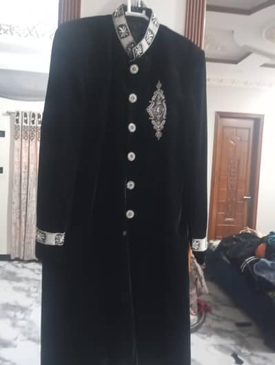 beautiful shervaani in gud condition