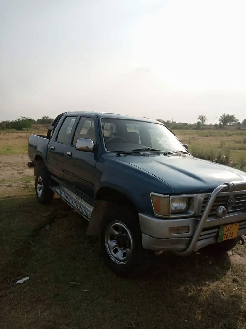 Toyota Hilux double cabin SSR 9