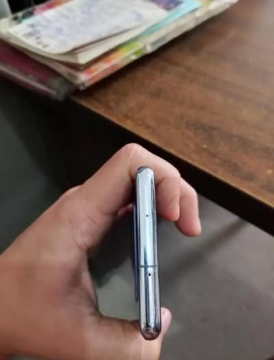 sumsung s10 5g 8/128 duel sim official pta approved