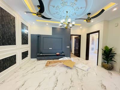 10 Marla Brand New Spanish House for Sale in Paragon City, Lahore