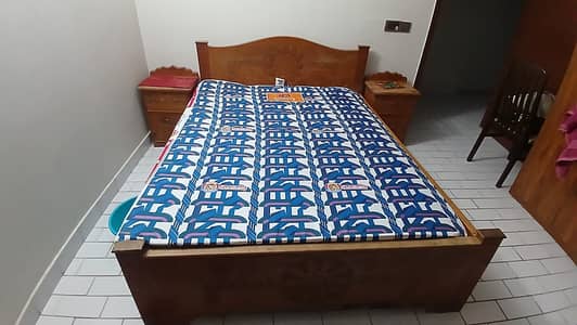 Queen Size Bed with Mattress