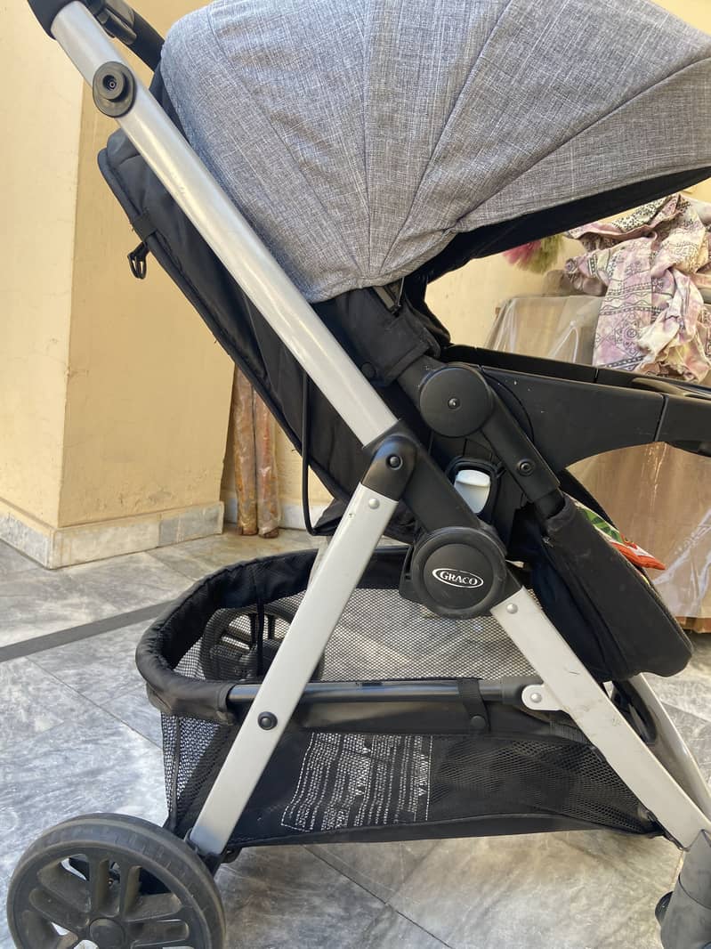 Graco Multiple Modes Imported Pram. 9