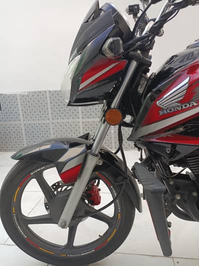 Honda CB 150F
