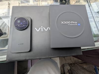 VIVO X300 Pro 16/512GB Just Active No Use Complete Accecceries