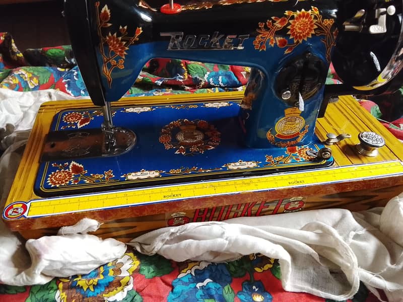sewing machine 0