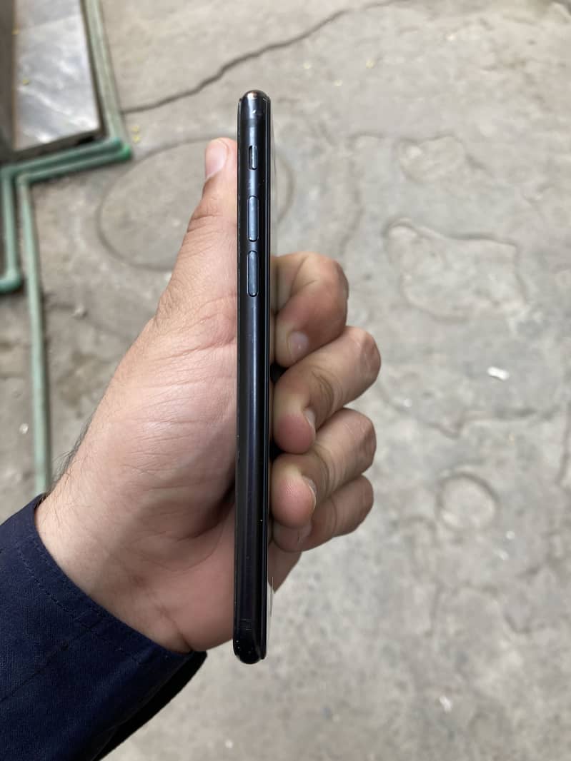 Iphone se 2nd generation 3