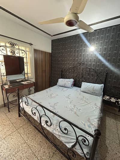 Bed Set with Mattress Side tables and Dressing table