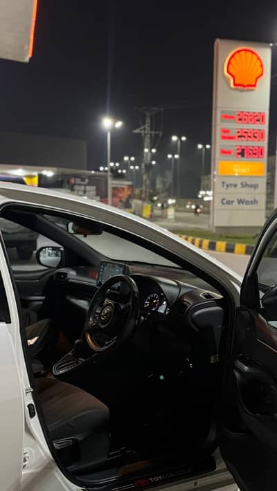 Toyota Yaris Hatchback