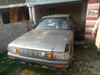 Toyota crown 1983 only whatupp sms 03128500031