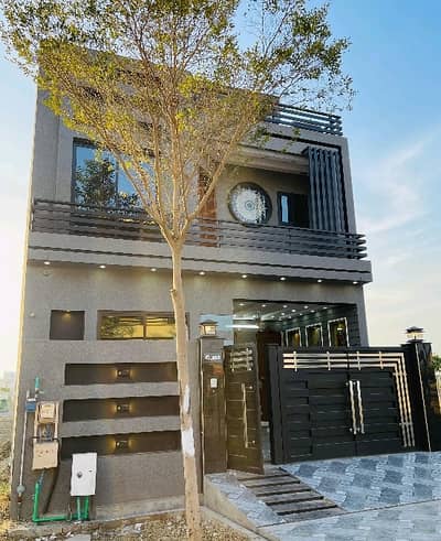 Beautifully Constructed Prime Location House Is Available For sale In Royal Palm City