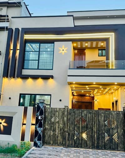 Prime Location Ideal House For sale In Citi Housing Society