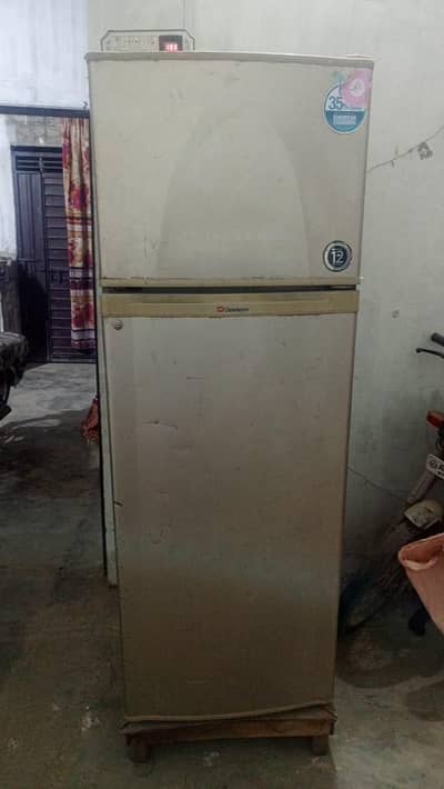 Dawlance high quality refrigerator urgent sale