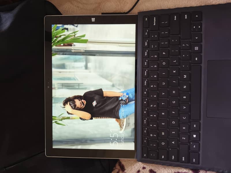 Microsoft surface 0