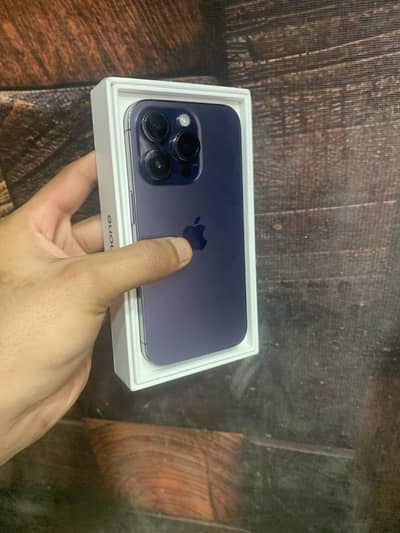 Iphone 14 Pro factory unlock