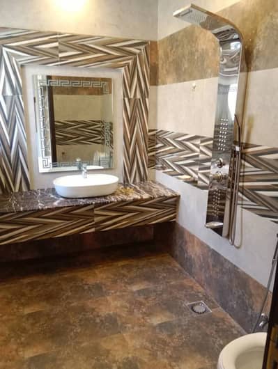 10 marla upper portion