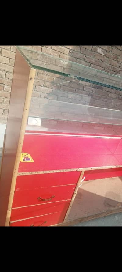 Glass Counter urgent sale 12mm glass