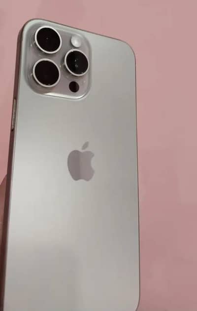 Apple iPhone 15 Pro Max