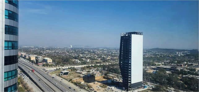 New blue area Brand store 5000sqft floor for rent