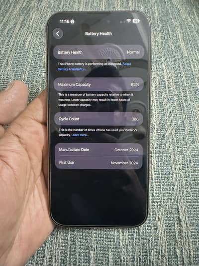 Iphone 16 pro Max desert titanium