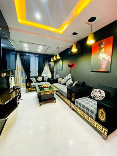 1 Bedroom VIP Full furnish flat per day available in Bahria town Lahore 0300 4561276