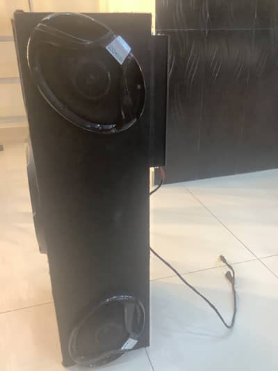 JBL amplifier+woofer