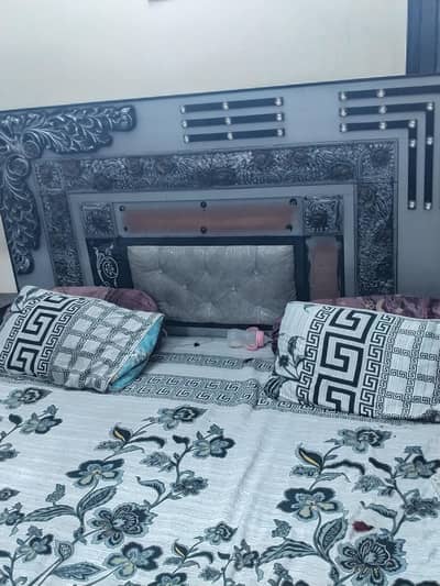 luxury Wooden Double Bed Set with designer Headboard Excellent conditn