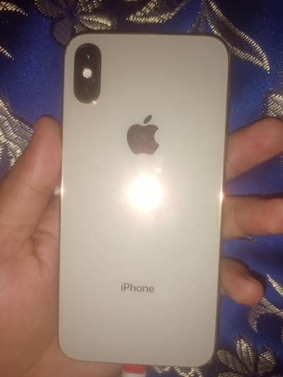 I phone xs 64gb