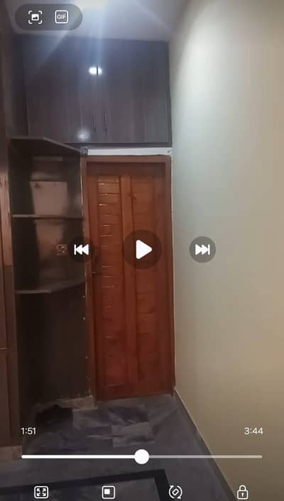 Ghouri town pH 7 Near by fowra chok One bed and washrom kitchen available for rent water electrity