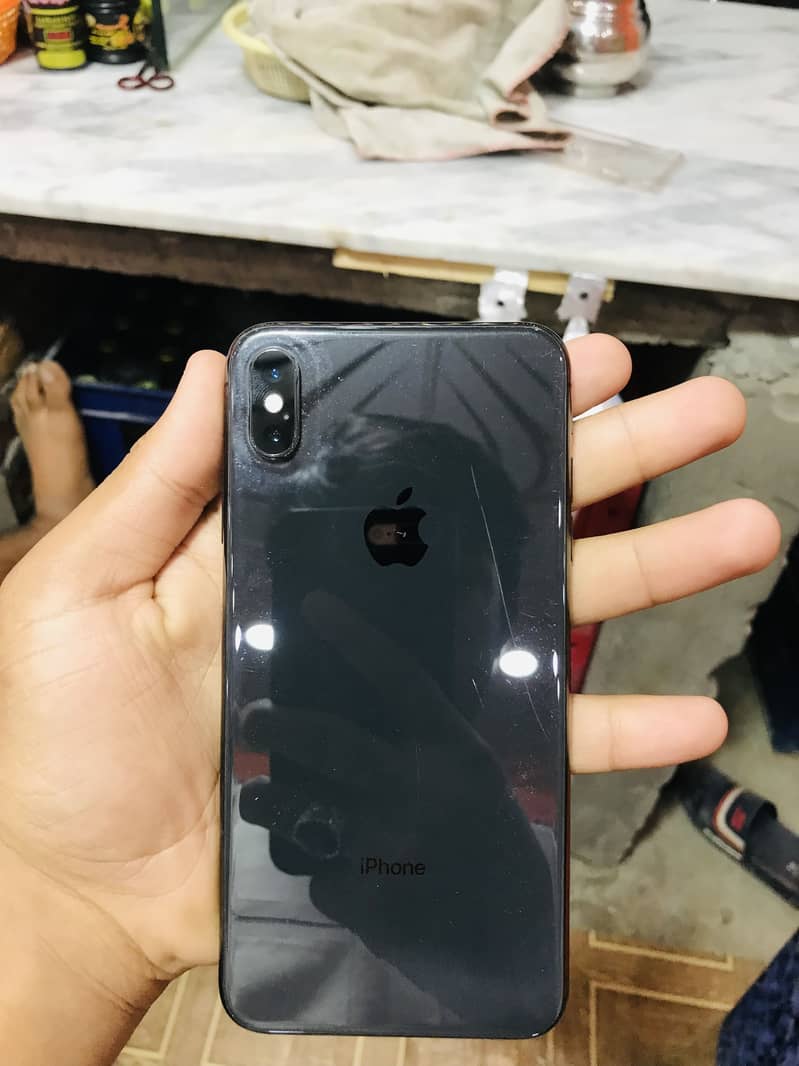 Xs max 0