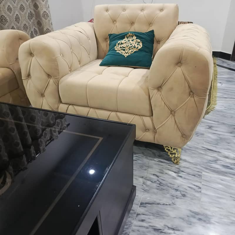 6 sets sofa + table 2