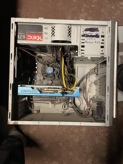 Gaming computer with rx 590 8gb