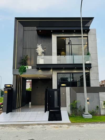 5 MARLA DESIGNER HOUSE AVAILABLE FOR RENT IN DHA PHASE 9 TOWN