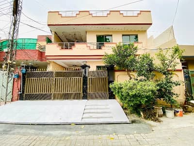 House Sized 10 Marla In Marghzar Officers Colony