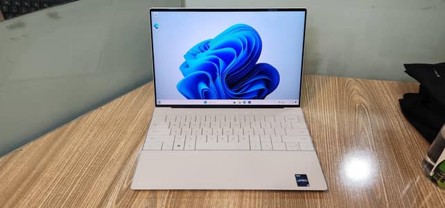 DELL XPS 13PLUS 9320 CI7 12TH  GENERATION  32GB DDR5 RAM 01TB NVME 4k