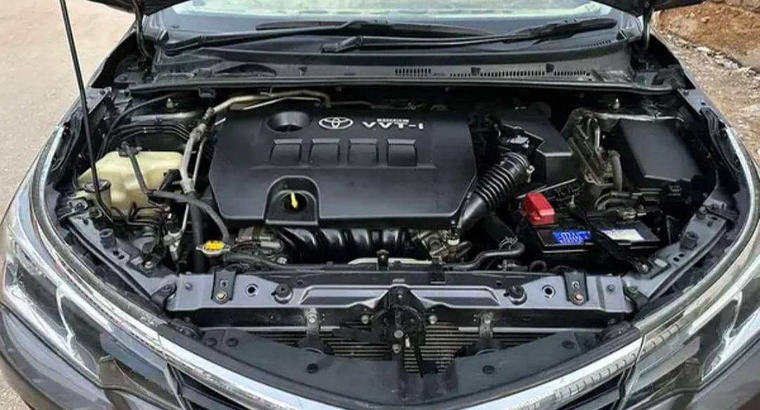 Toyota Corolla Altis Grande X CVT-i 1.8 Black Interior 2025 5