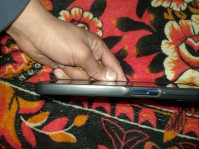 Samsung Galaxy A06 - 4GB RAM, 64GB storage, Excellent Condition