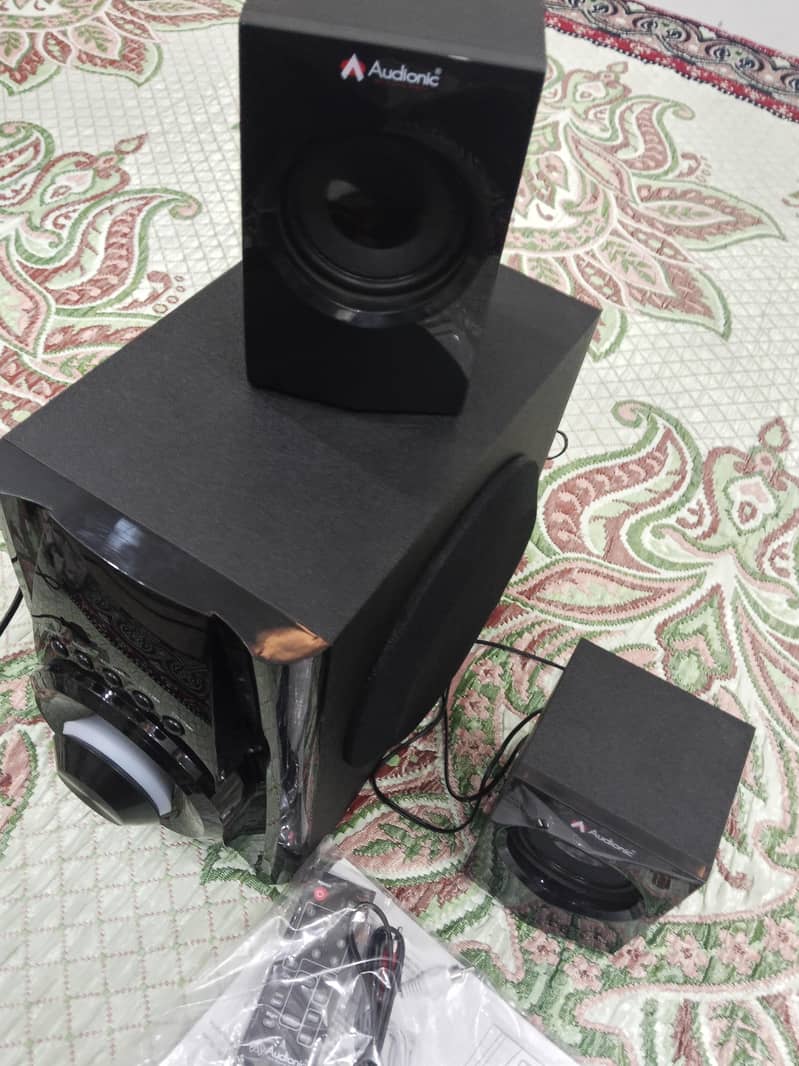 audionic brand new 2