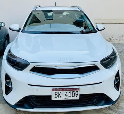 Kia Stonic EX+ – Clear White 2022