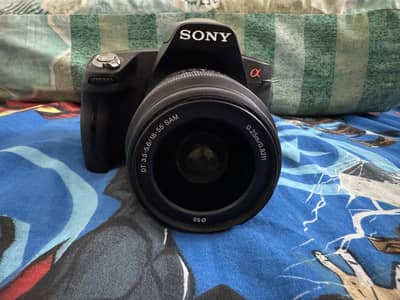 Sony Alpha A290 DSLR with 18-55mm SAM Lens - 14.2MP (Full Kit)