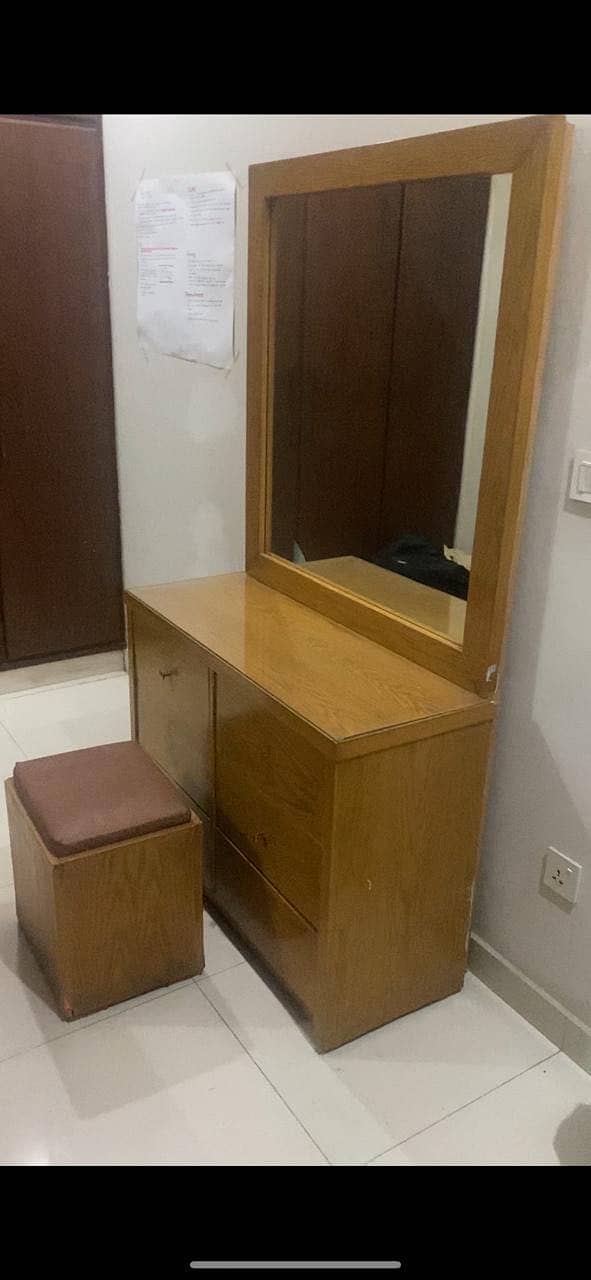 Double bed with dressing 1