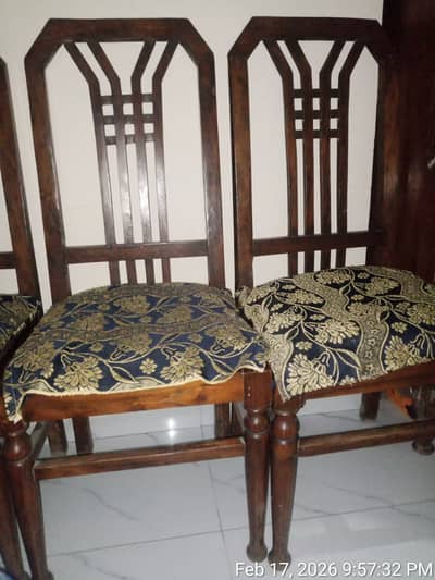 Chairs - Showcase and Single Bed Mattress for Sale