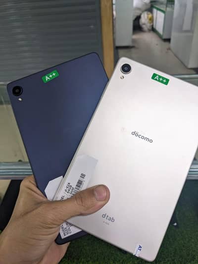 Lenovo docomo D42A 4GB 64GB rom 5000mah battery Gamming tab